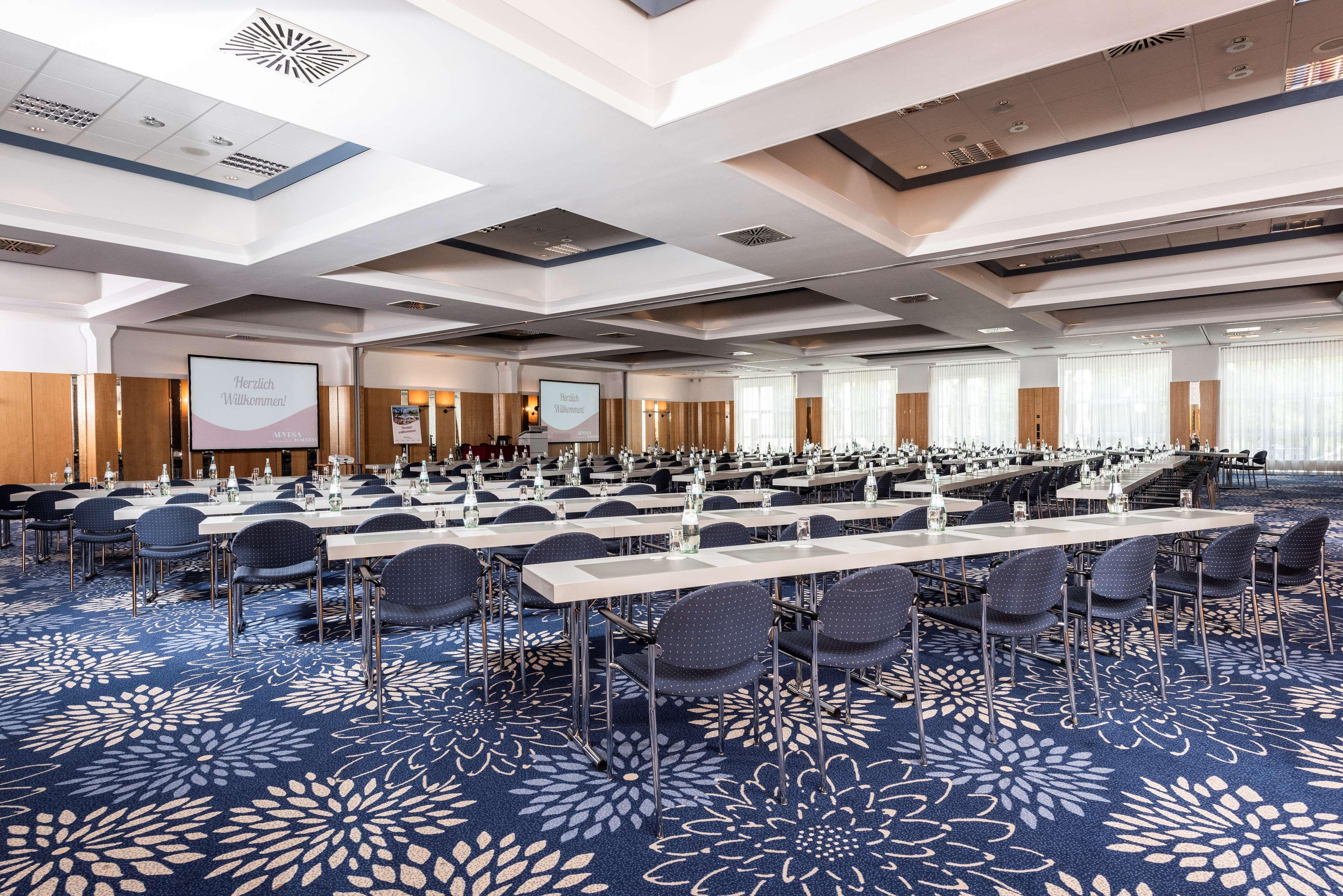 ARVENA Kongress Hotel 37/46