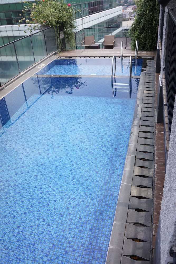 Liberta Hotel Kemang 29/46