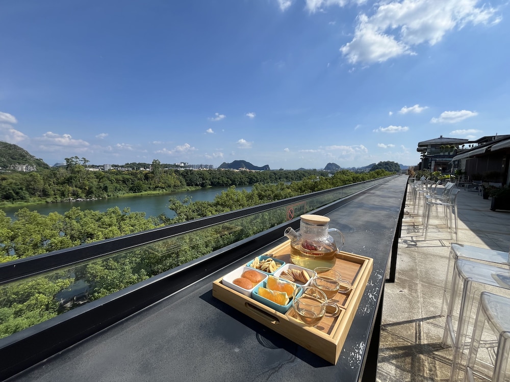 Riverside Wing Hotel Guilin 31/50