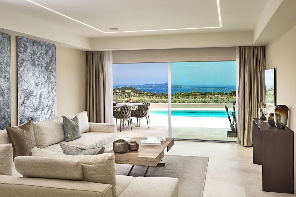 Hotel Li Finistreddi 47/73