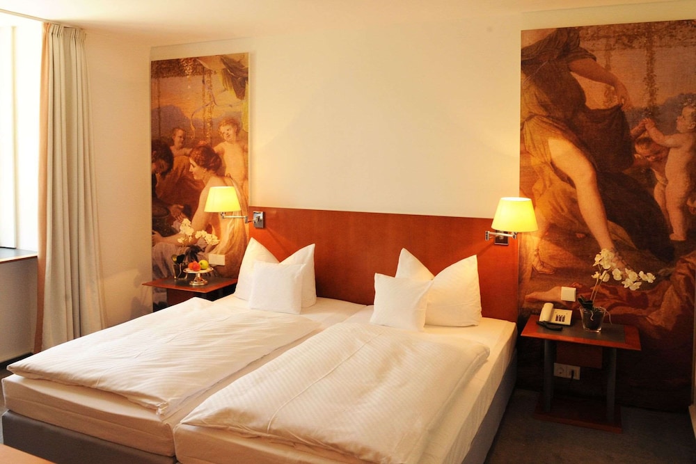 COMFORT, DOUBLE BED, ANNEX