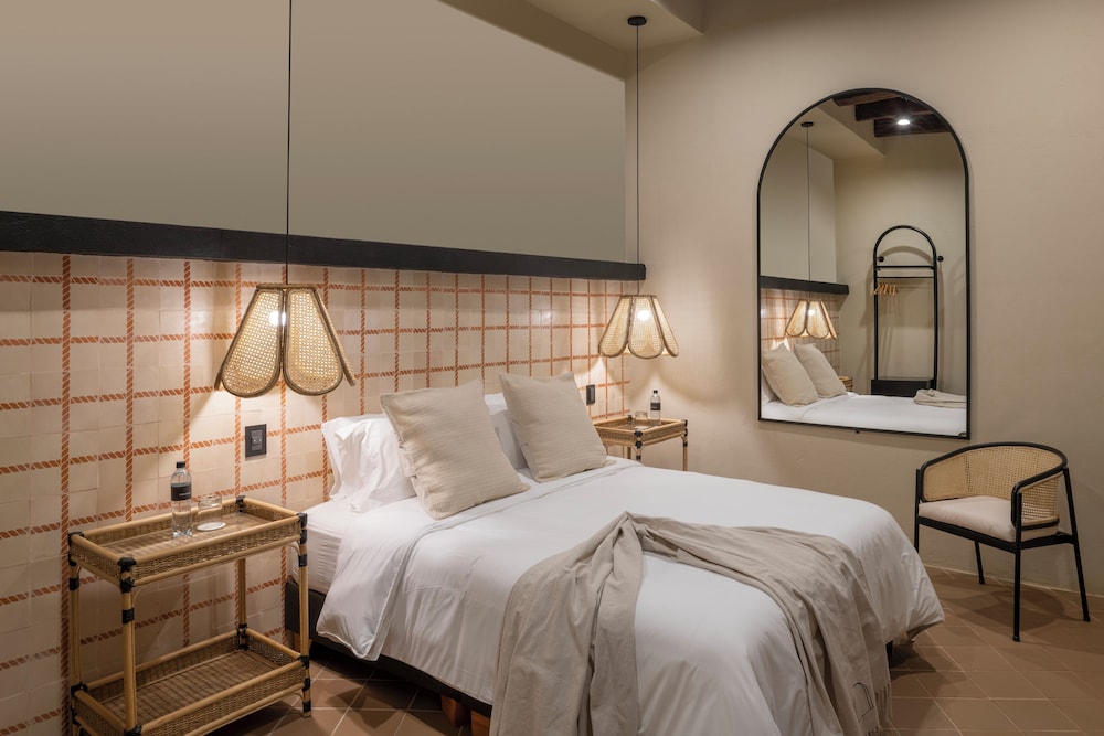 Privado Selfservice Boutique Rooms 22/46