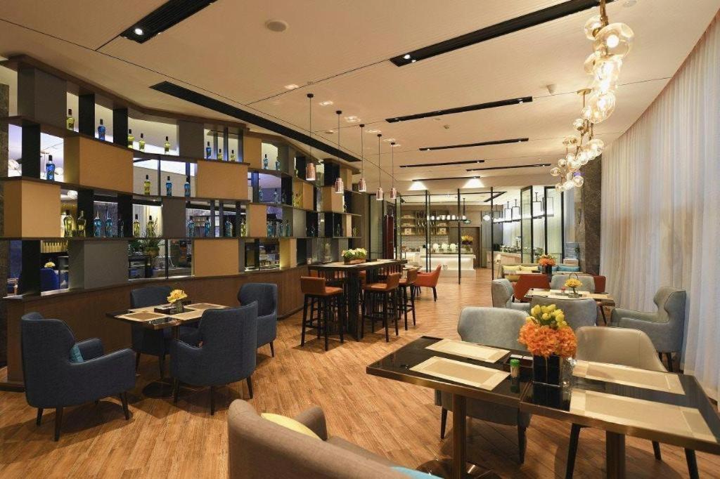 Echarm Hotel Huaihua Hexi Longping Guoji 36/50