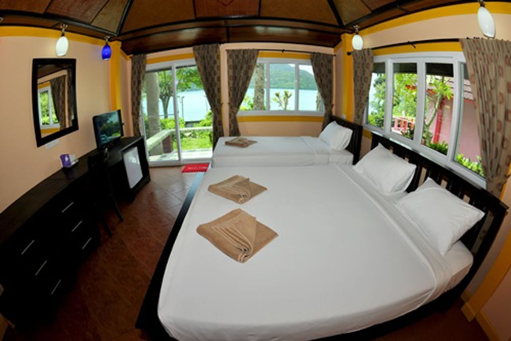 Phi Phi Viewpoint Resort 46/65