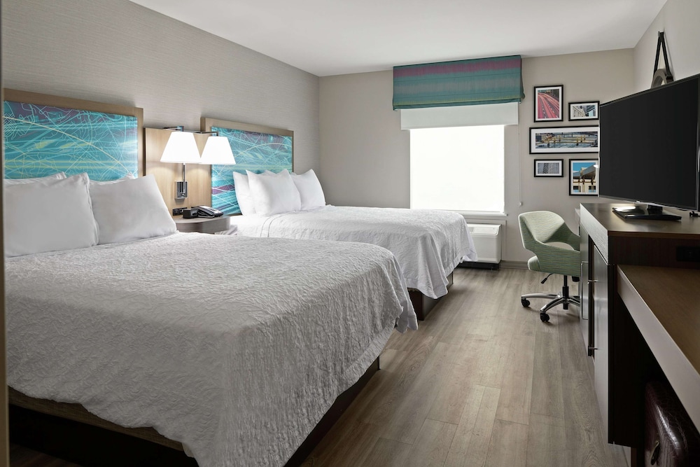 Hampton Inn and Suites Cranberry Pittsburgh 20/42
