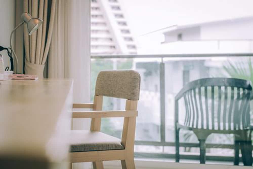 Prima Hotel Pattaya 45/77