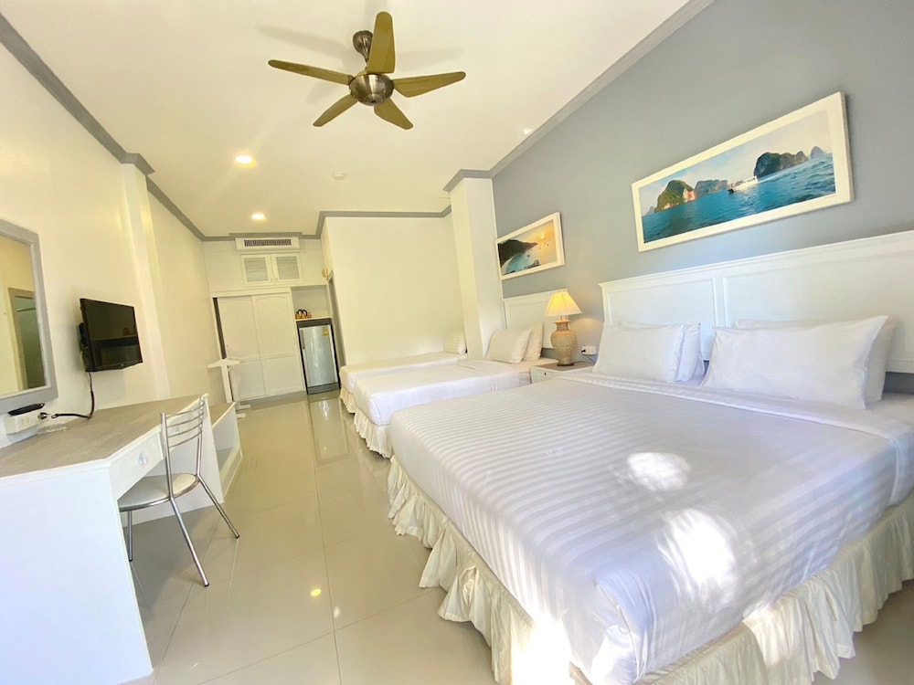 غرفة عائلية بسرير مزدوج وسريرين منفصلين، Garden Home Kata 4/5