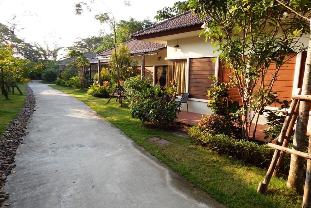 Nongkhai Tavilla Hotel 24/26