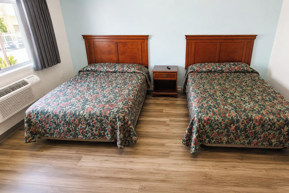 Del Playa Inn Oxnard Near Camarillo 23/45