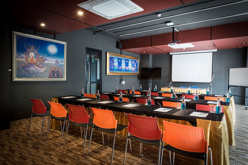 Mandy Nok Hotel 43/46