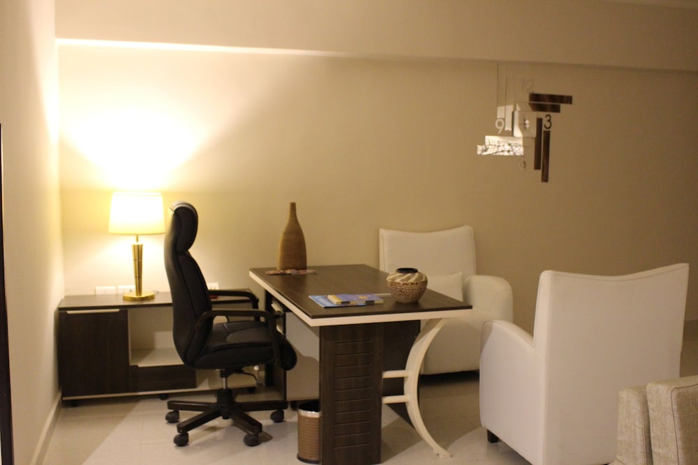 Grand East Hotel Dead Sea 32/50