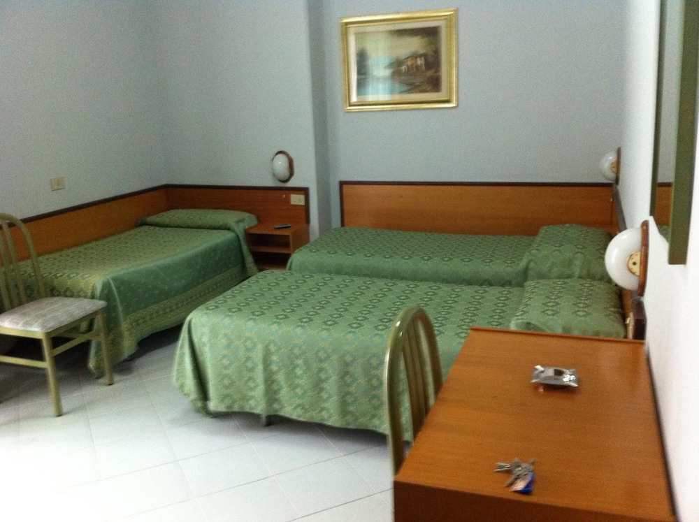 Hotel Atleti 30/50