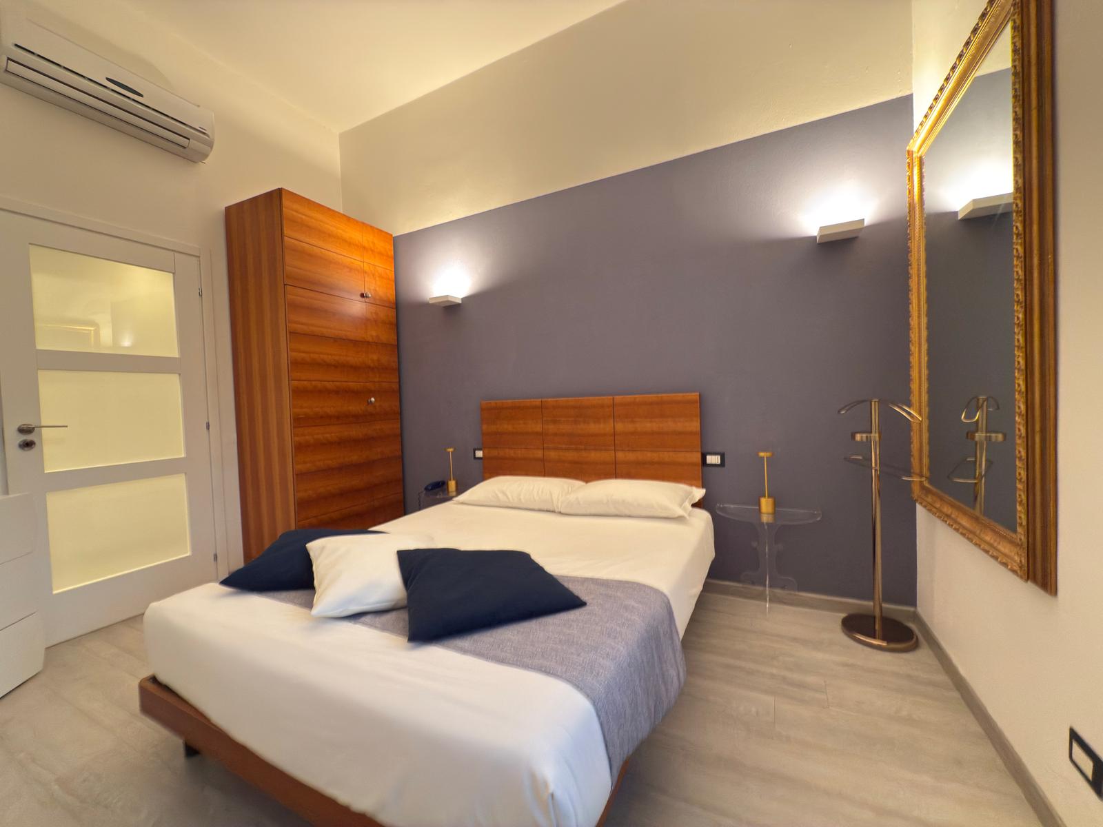 Family, Suite, Apartment