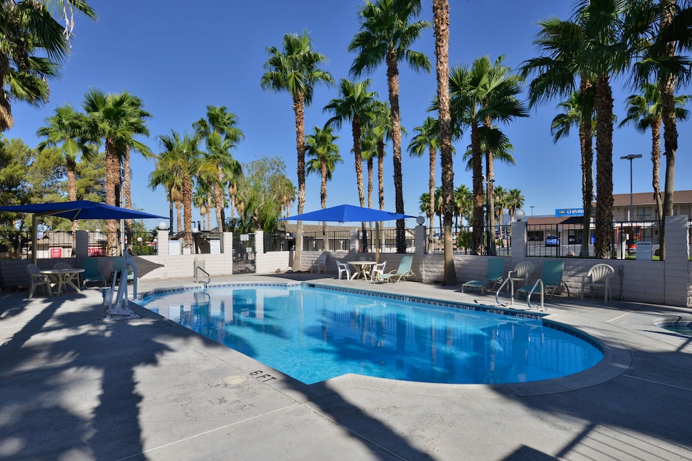 Best Western Pahrump Oasis 2/38