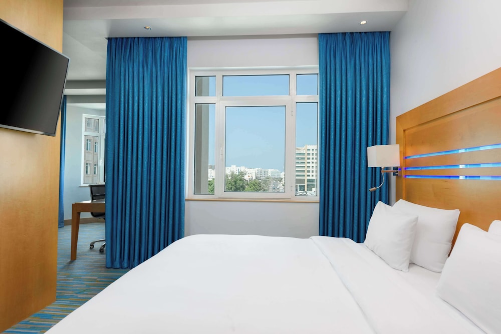 JUNIOR SUITE - LOUNGE ACCESS