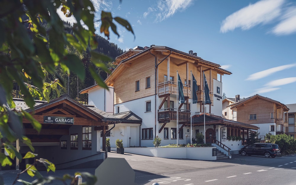 Hotel Waldhuus Swiss Quality 4/76