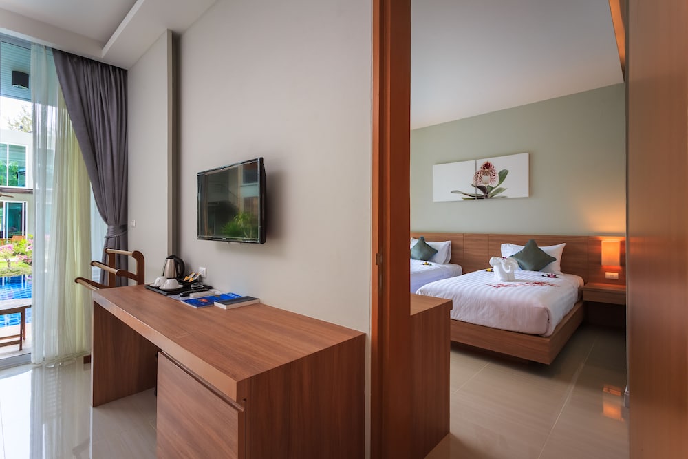 Khaolak Forest Resort 30/62