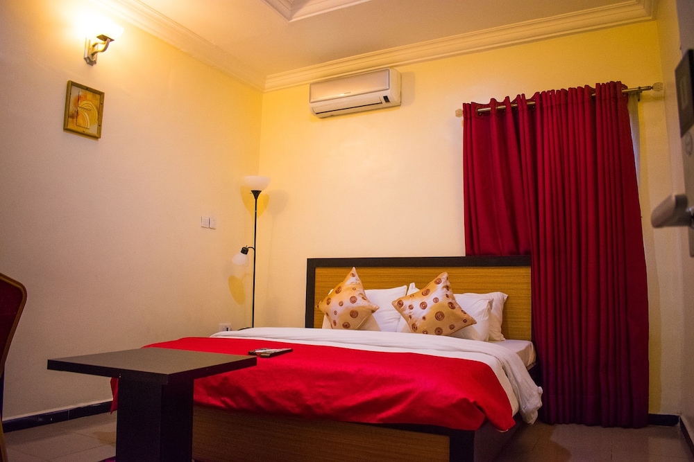 Esporta Suites 7/50