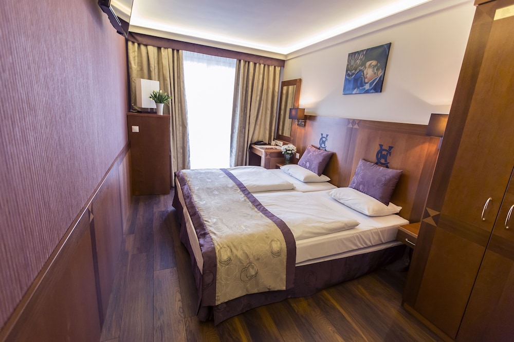 Carlton Hotel Buda Castle 28/64