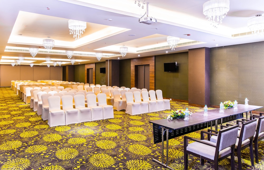 Howard Johnson Bengaluru Hebbal 67/72