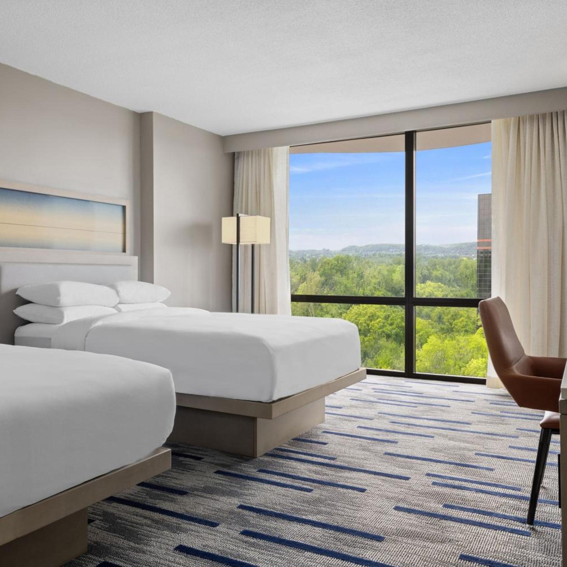 Room, Double Bed, Saddle Brook Marriott 4/7