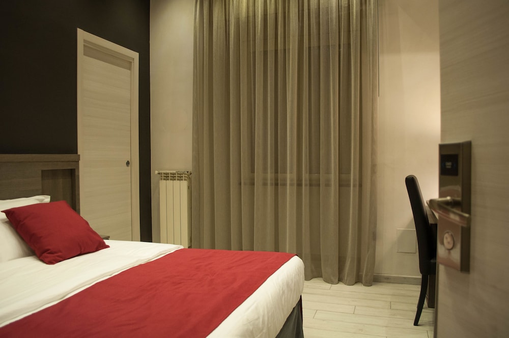 Hotel Bella Napoli Ex de La Ville Hotel 13/38