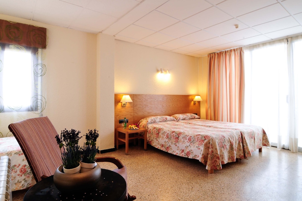Balear Hotel 12/39