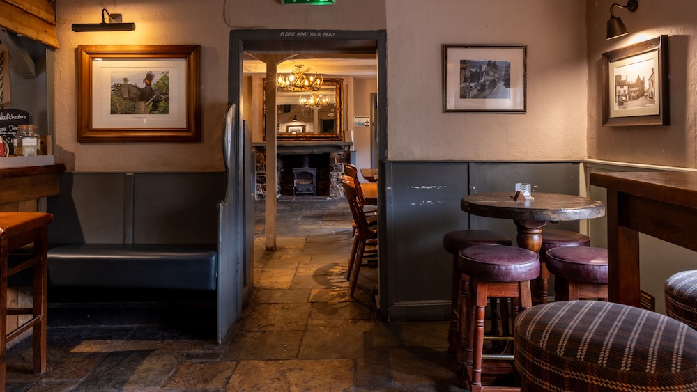 The Exeter Inn 43/51