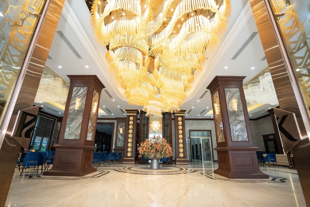 Cua Dong Luxury Hotel 8/70