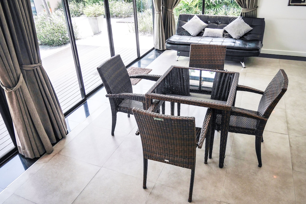 Villa Navin Resort 75/78