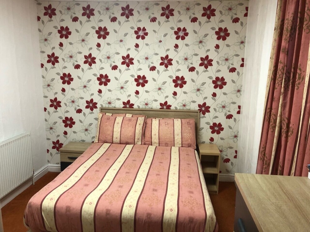 The Albany Hotel 20/66