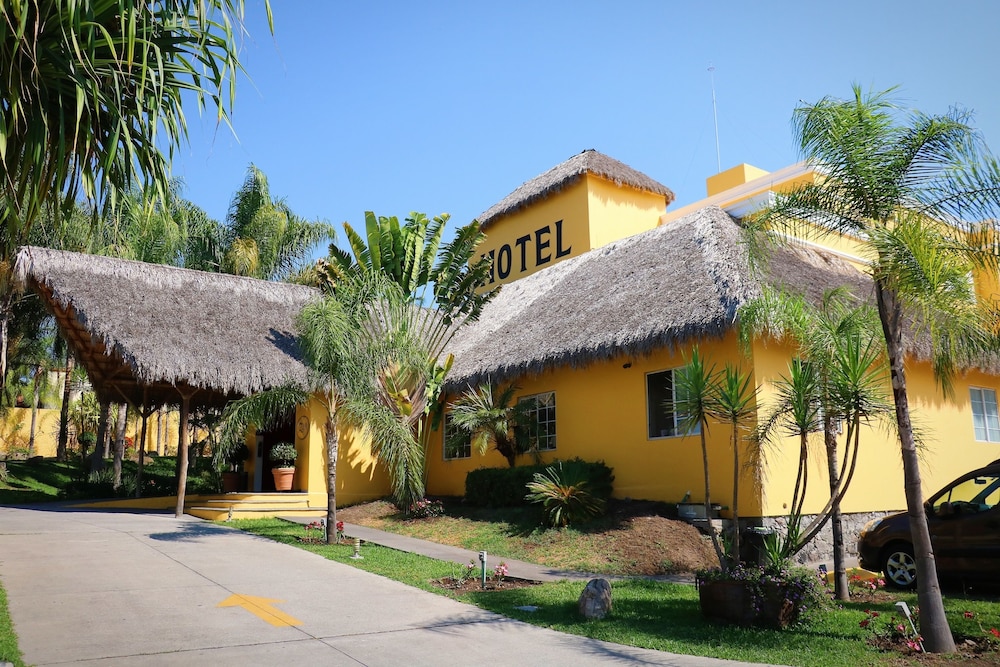 Hotel Zar Colima 3/48