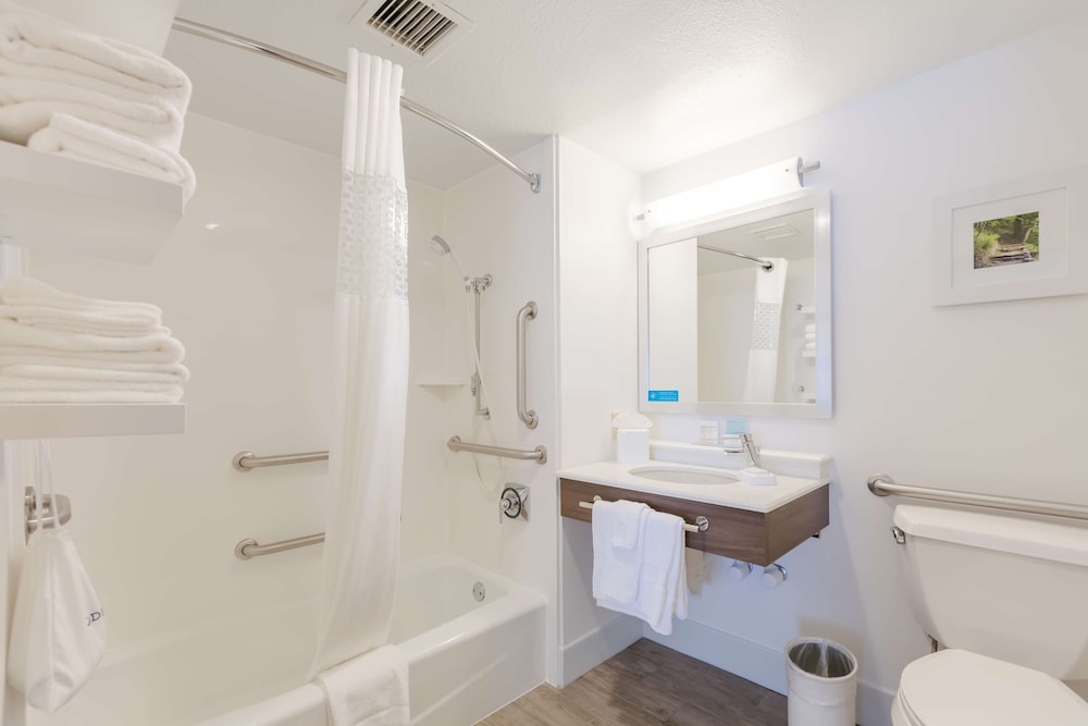 Hampton Inn Rochester 13/30