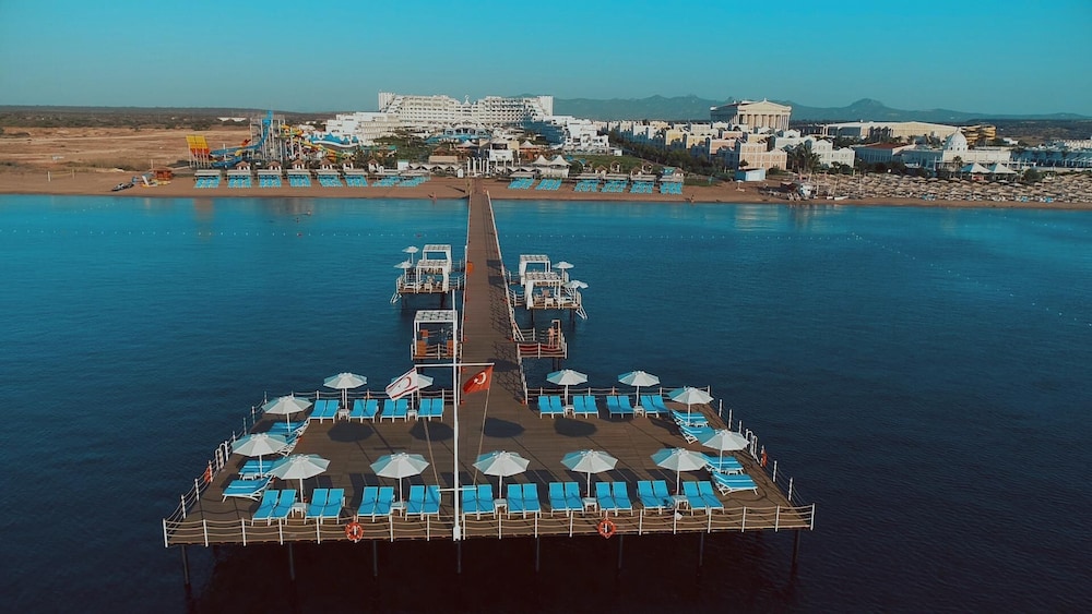 Limak Cyprus Deluxe Hotel 48/50