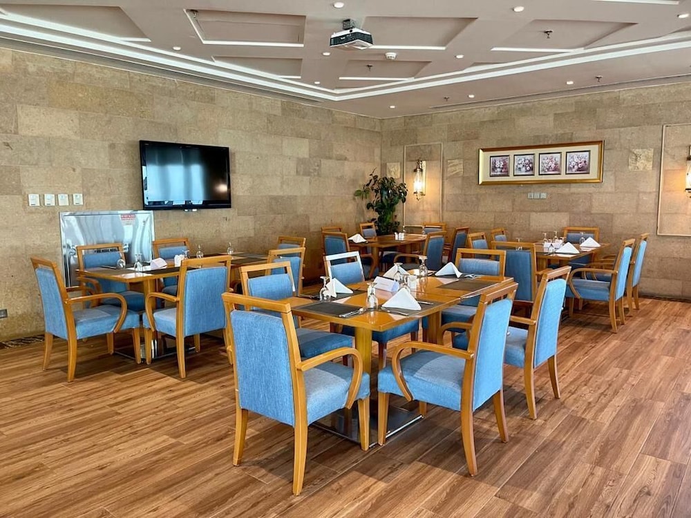 فندق كورب كورنيش الخبر(Corp Al Khobar Corniche Hotel) 51/57