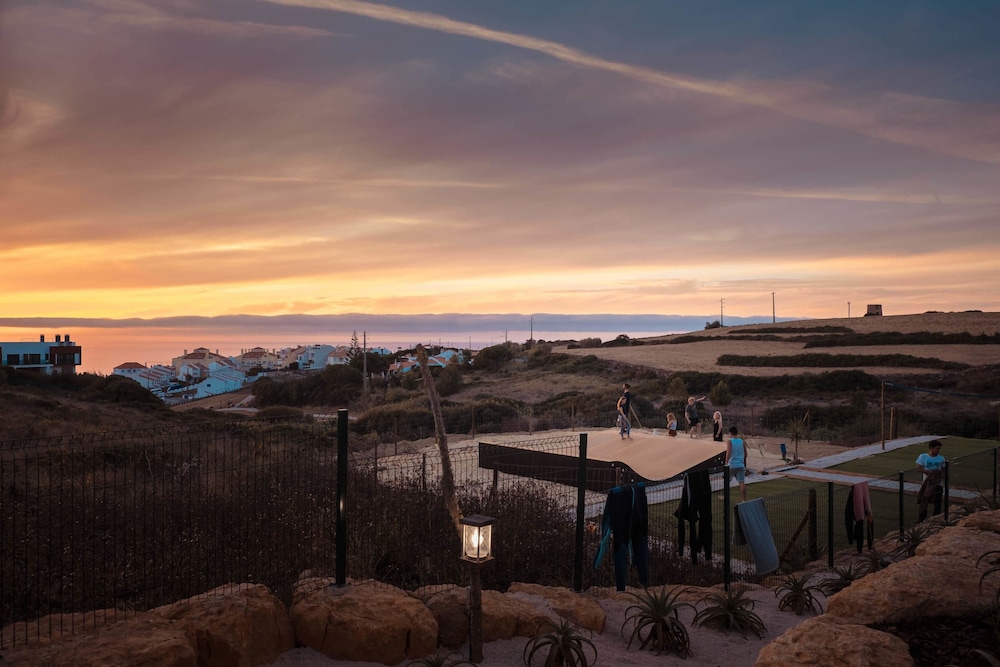 WOT Ericeira Surf Social 48/50
