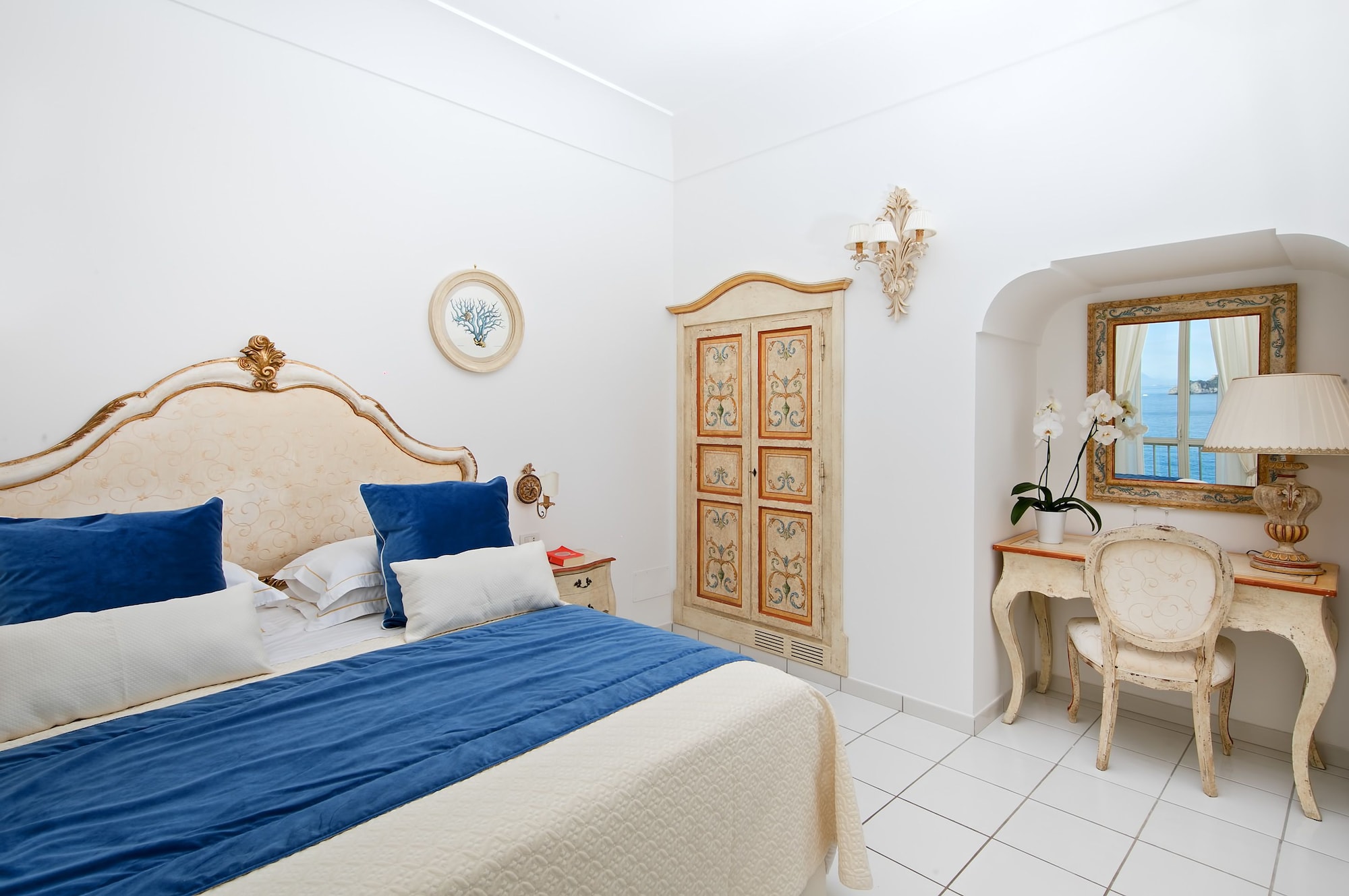ROOM, DOUBLE BED, SEA VIEW
