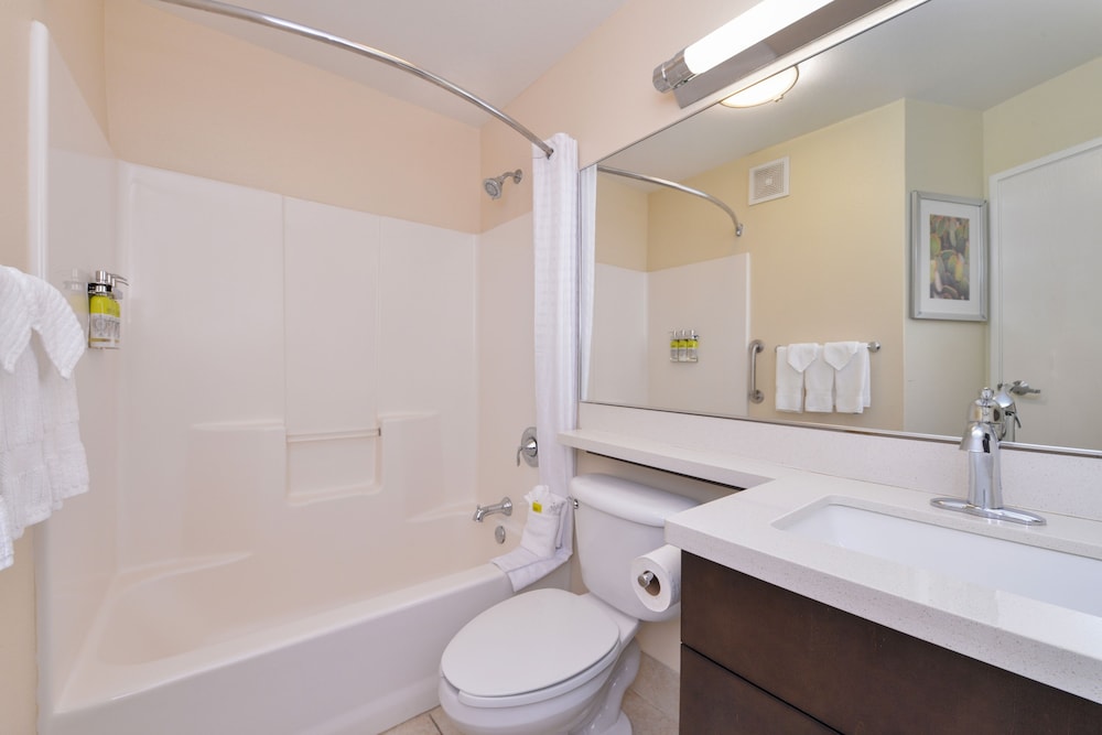 Candlewood Suites Austin-Round Rock 8/48
