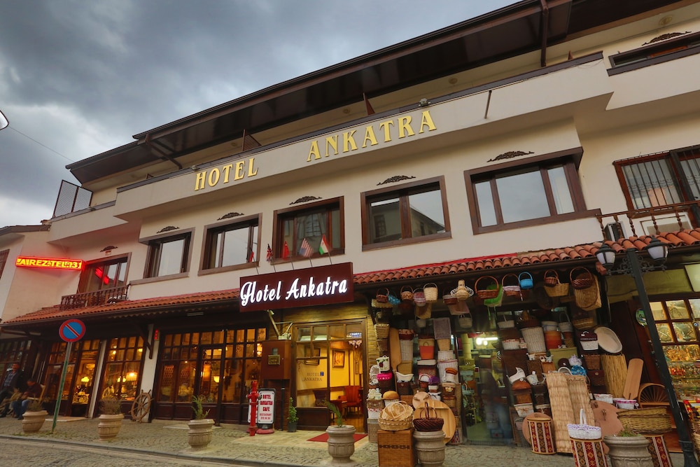 Hotel Ankatra 2/70
