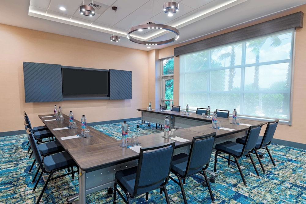 Hyatt House Tampa Airport Westshore 28/43