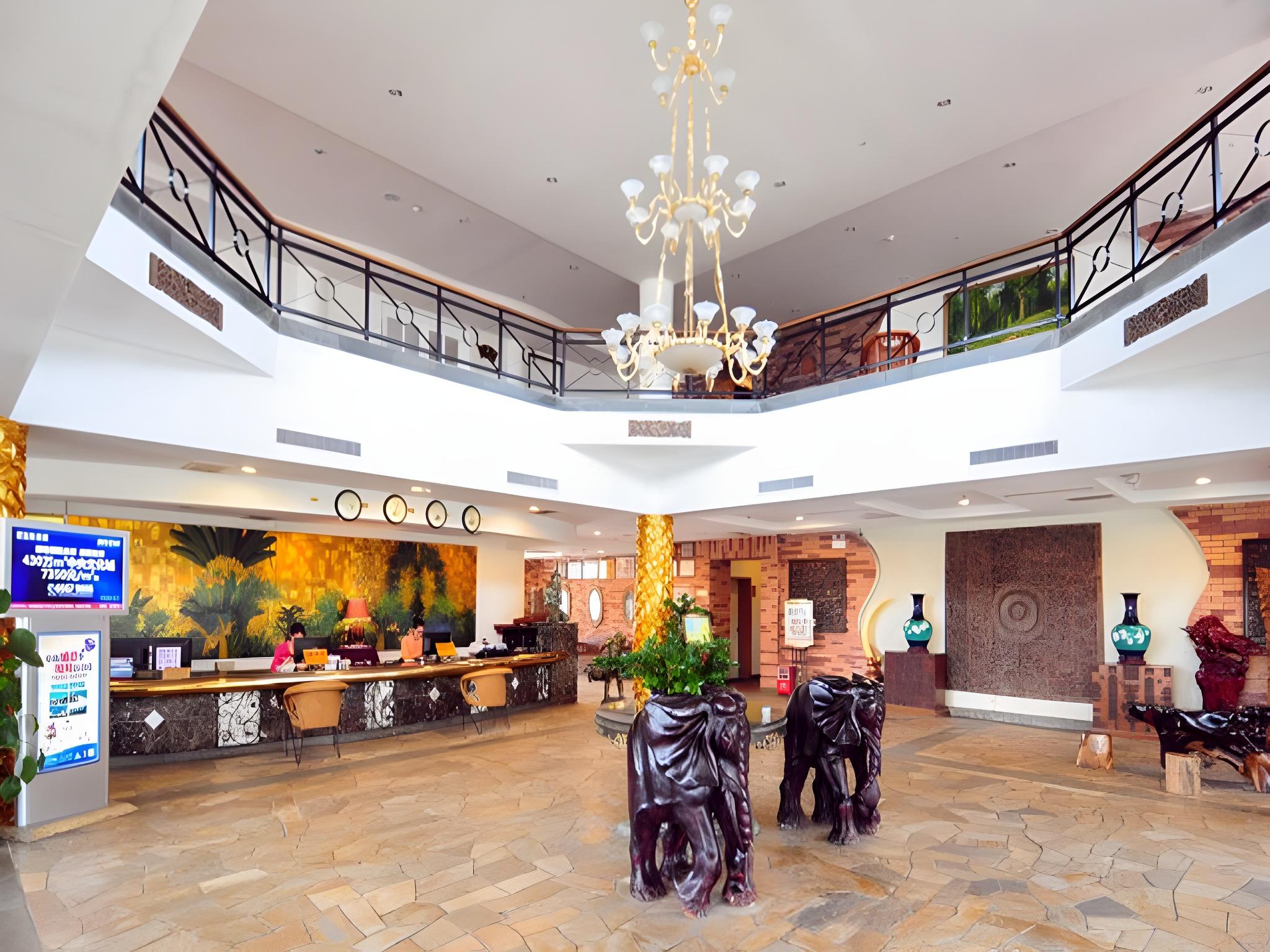Noble Yacht Club Hainan 3/26