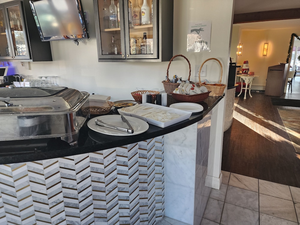 The Palmer House Resort, an Ascend Collection Hotel 6/50