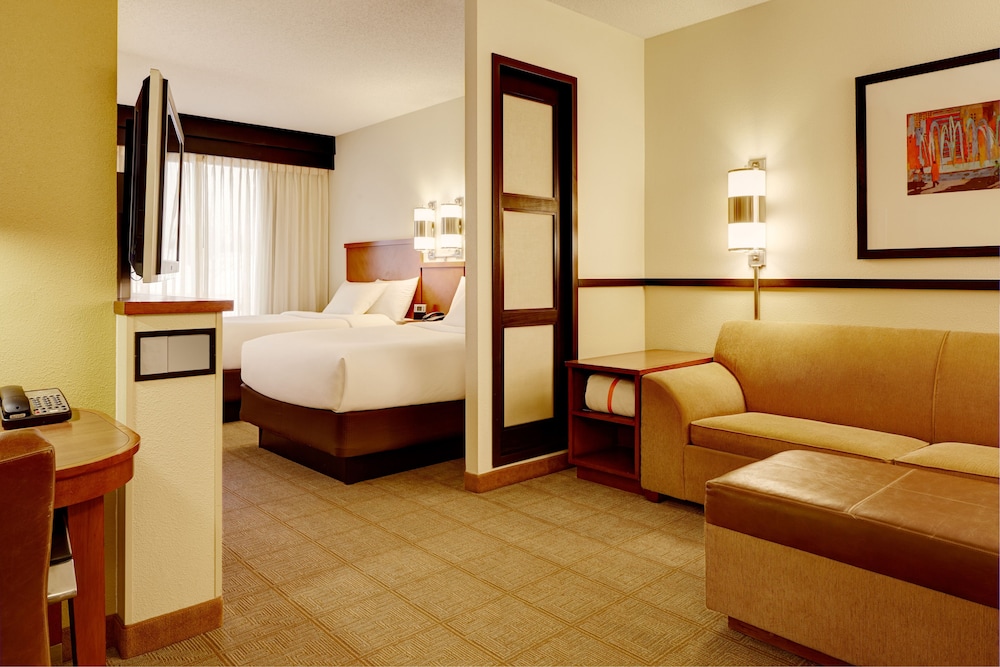 ROOM, MULTIPLE BEDS, HIGH FLOOR