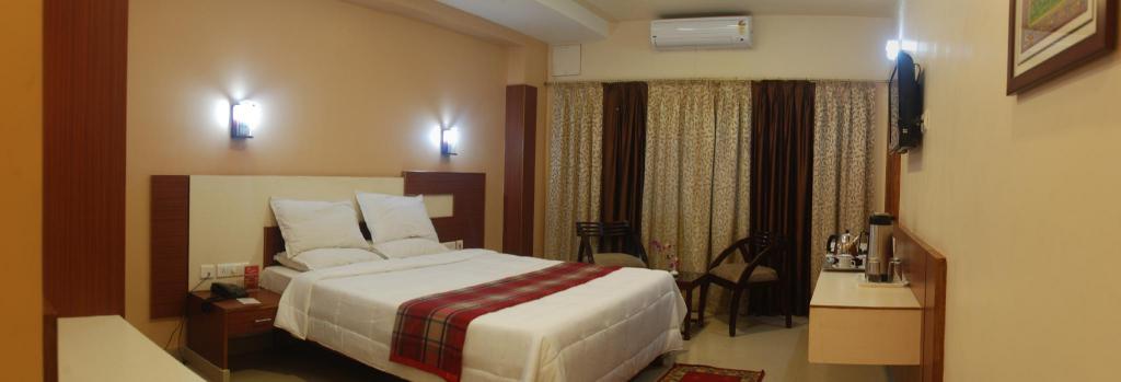 Nayak Beach Resort 12/27