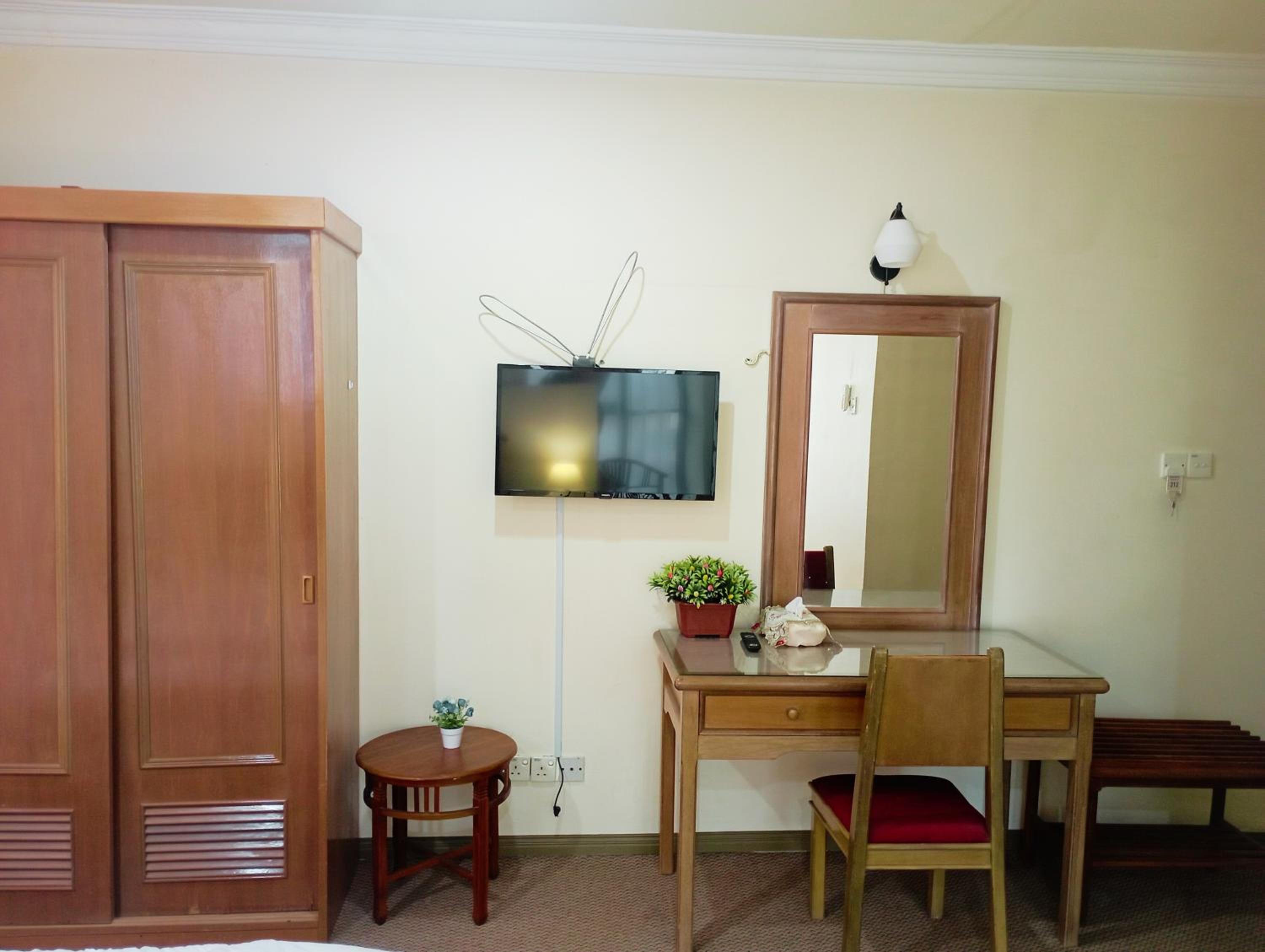 Suria Hotel Kota Bharu 33/44