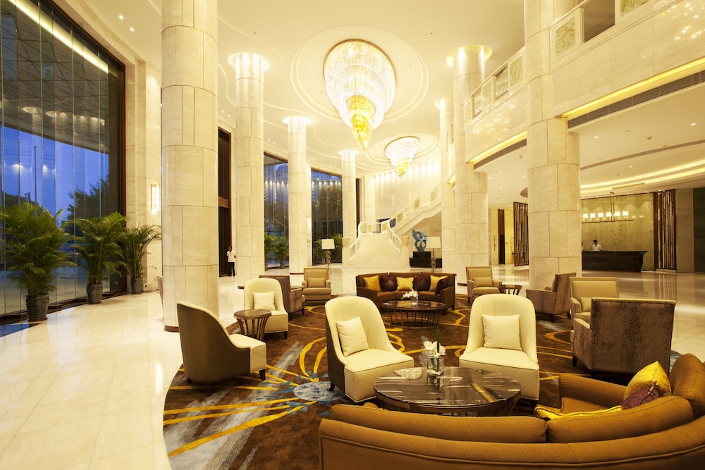Dayhello International Hotel 32/50