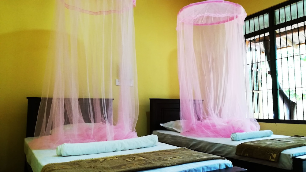 Araliya Self Cooking Resort Dambulla 7/21