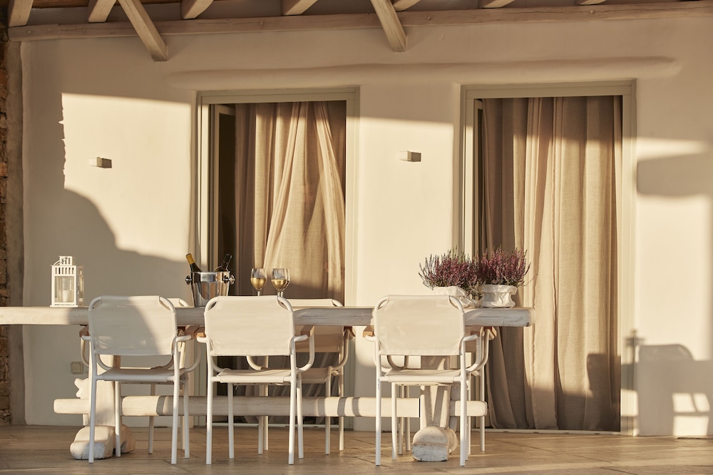 AMMOS VILLAS IN HOULAKIA 15/37