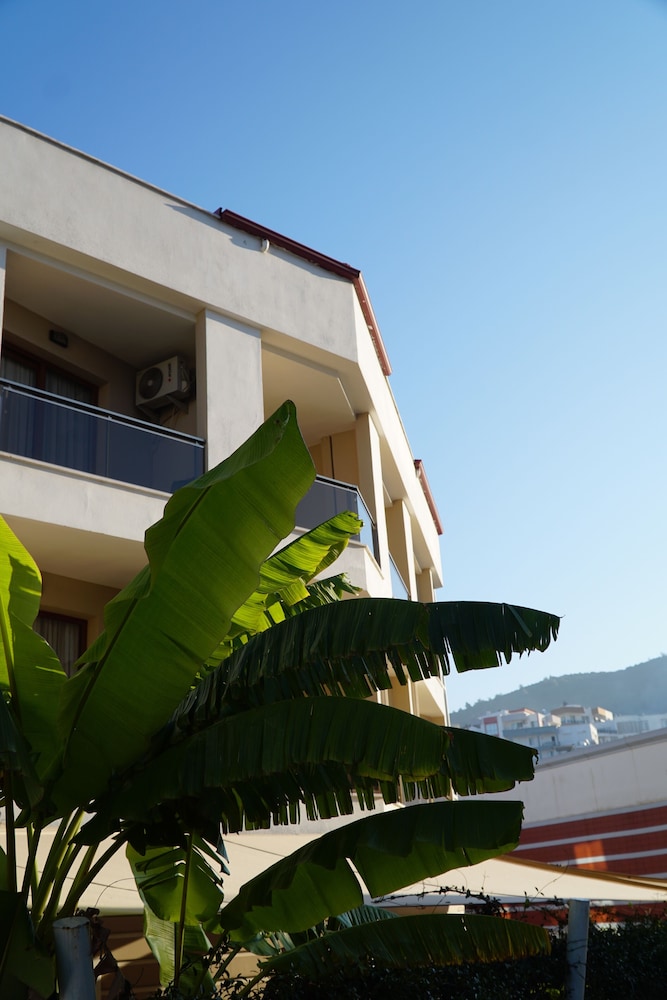 Gulluk Life Hotel 2/50