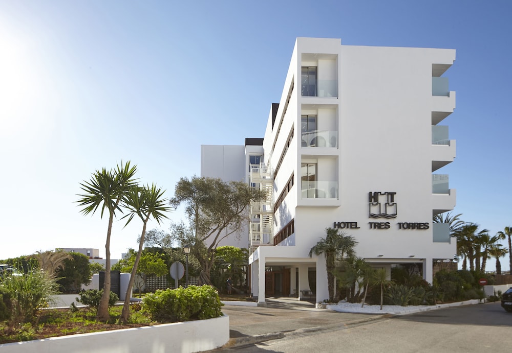 Hotel Tres Torres 4/65